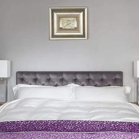 Deco By Oneapartments 公寓