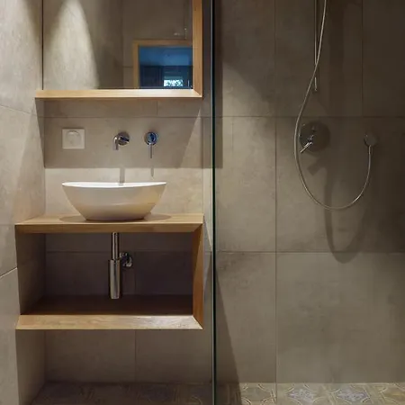 Deco By Oneapartments 公寓 *