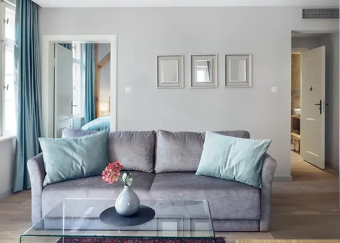 Deco By Oneapartments Apartment